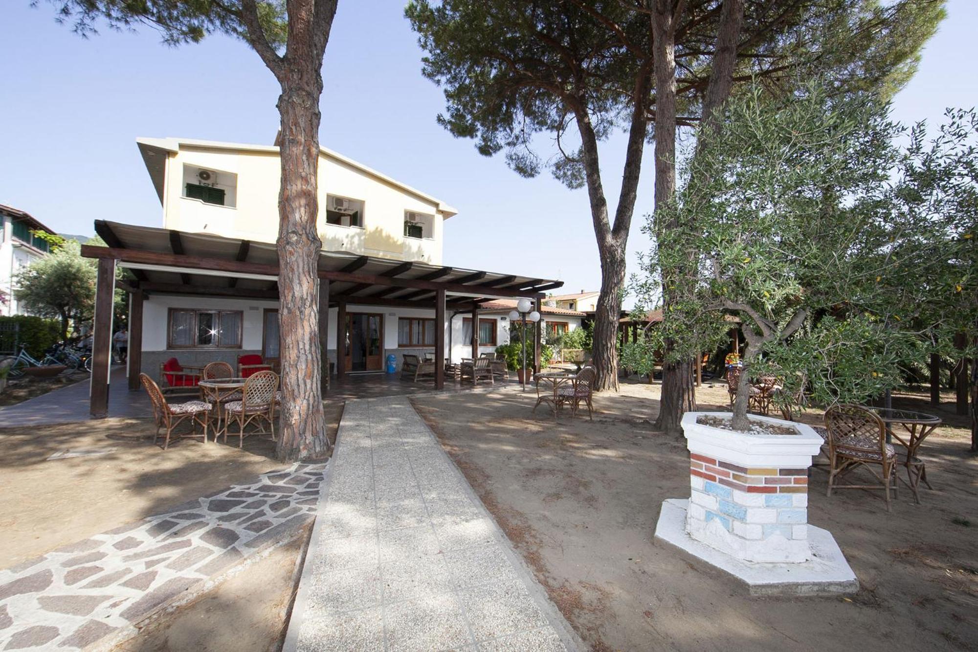 Hotel Santa Caterina Marina di Campo Exterior photo